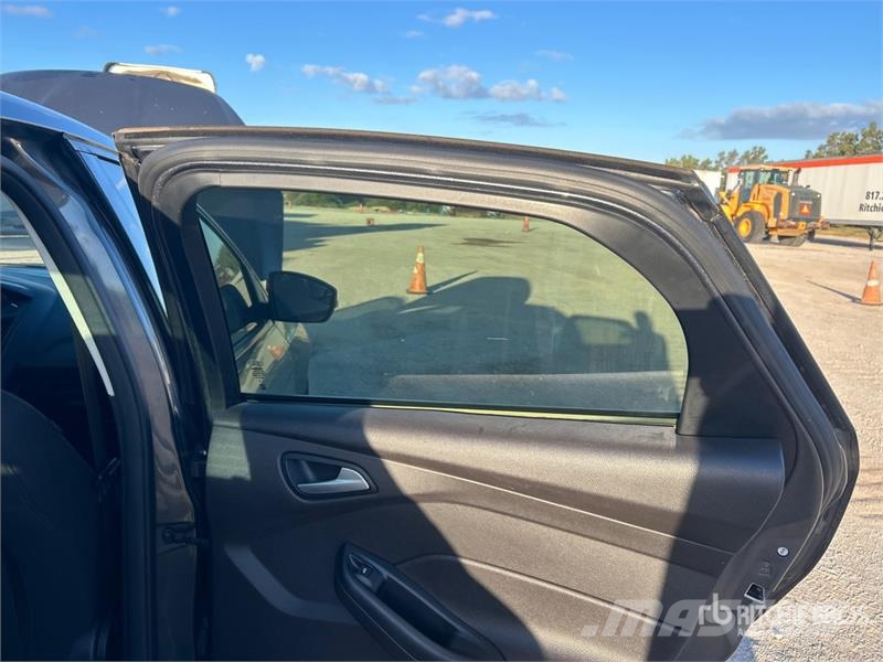 Ford Focus SE Automašīnas