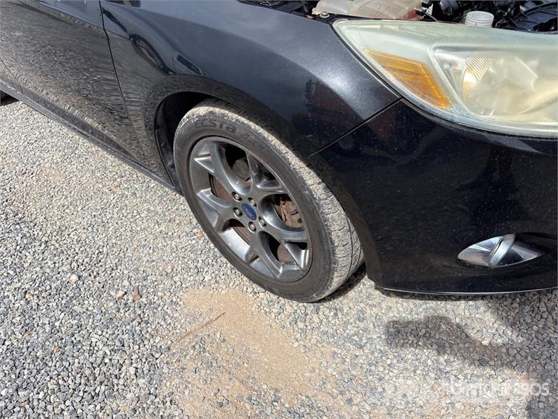 Ford Focus SE Voiture