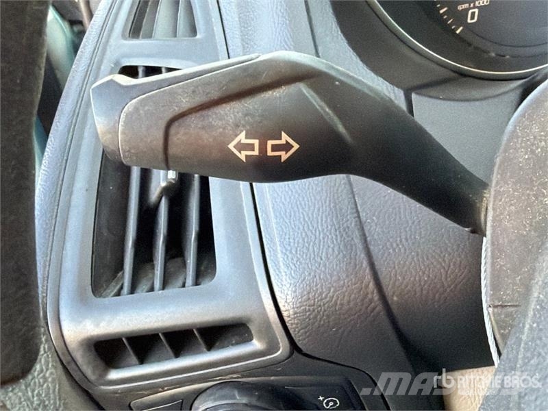Ford Focus SE Automobile PKWs