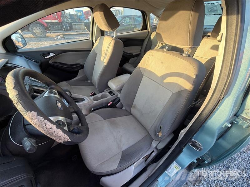 Ford Focus SE Automobile PKWs