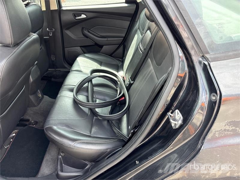 Ford Focus SE Automobile Легковые автомобили