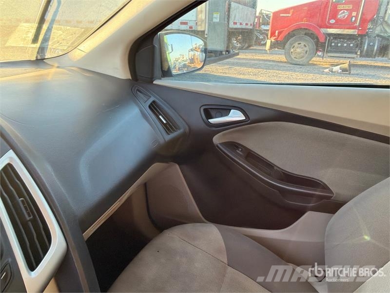Ford Focus SE Automobile PKWs