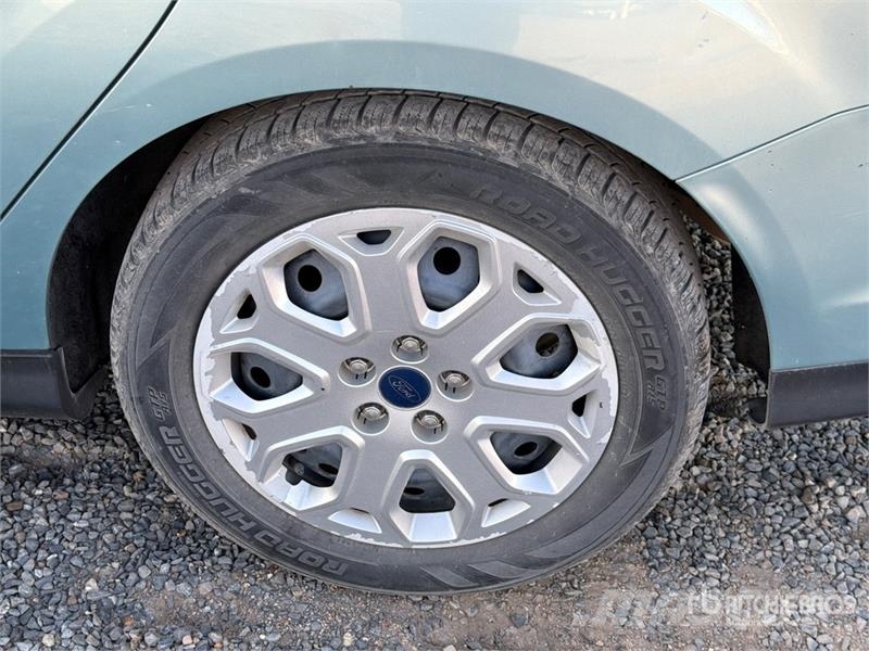 Ford Focus SE Automobile PKWs