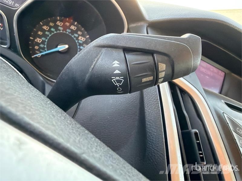 Ford Focus SE Automobile PKWs