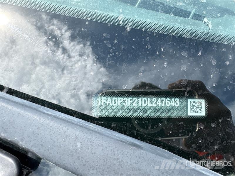Ford Focus SE Automobile Легковые автомобили