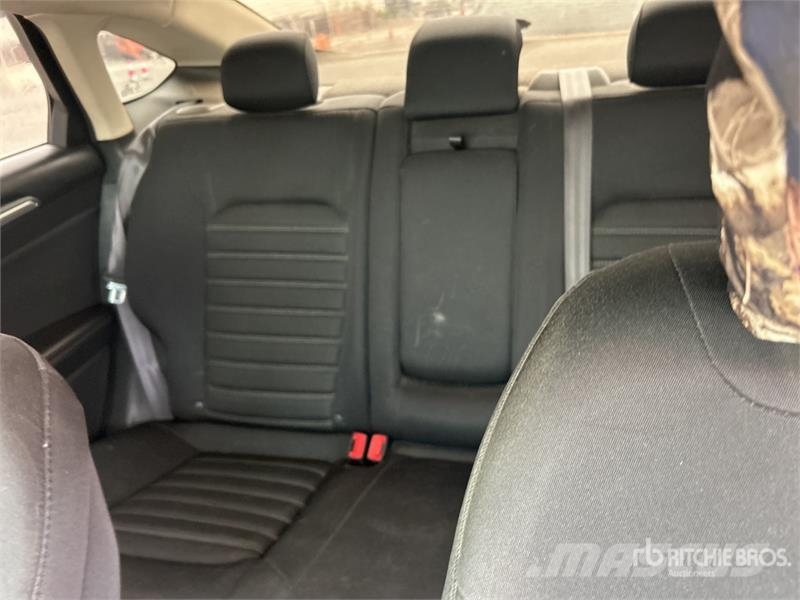 Ford Fusion SE Automobile Avtomobili
