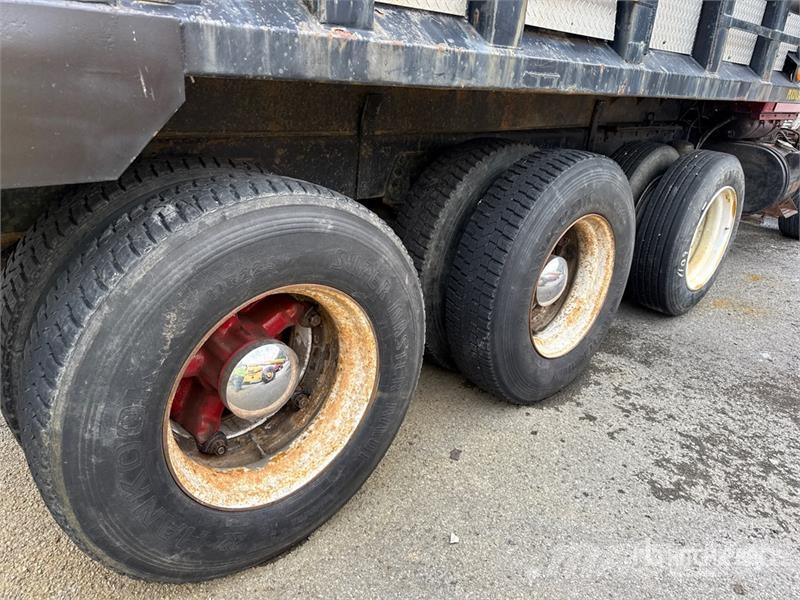 Ford L8000 Kiperi kamioni