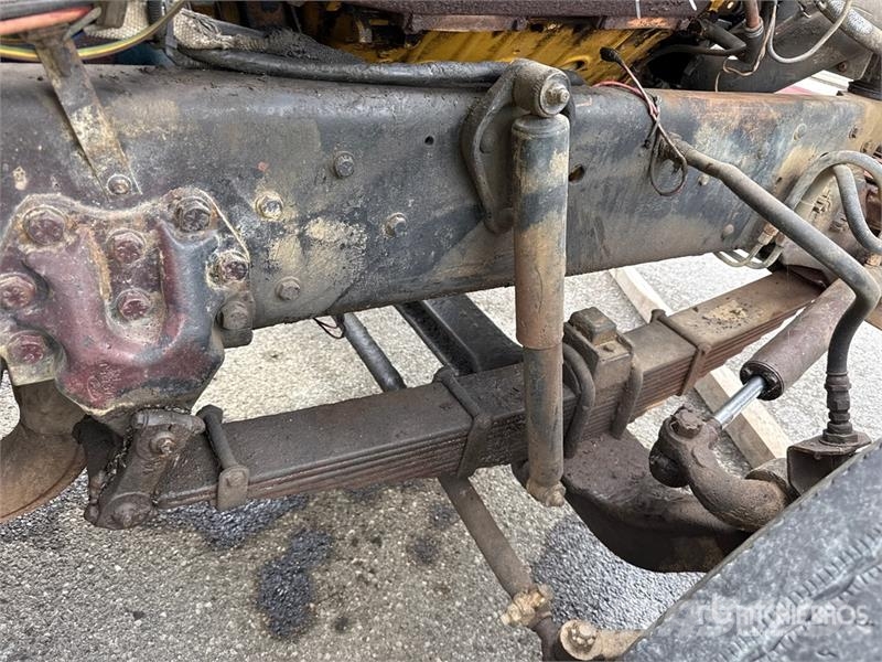Ford L8000 Kiperi kamioni