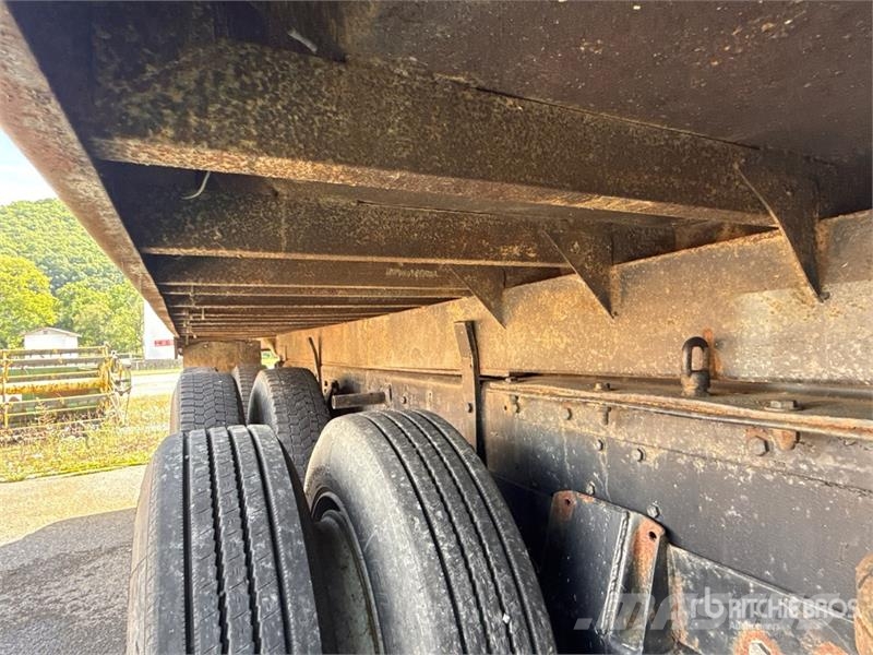 Ford L8000 Kiperi kamioni