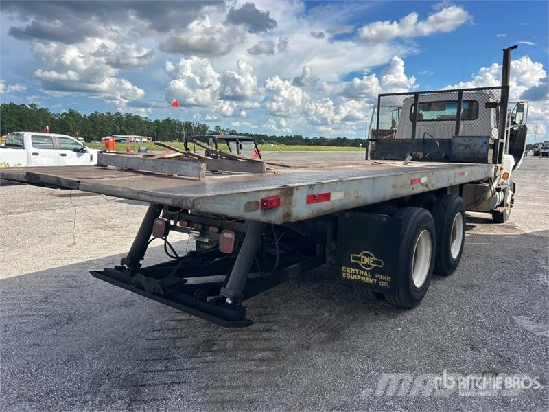 Ford L9000 Vehicule de recuperare