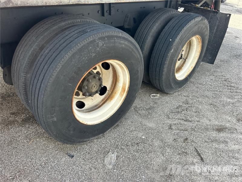 Ford L9000 Vehicule de recuperare