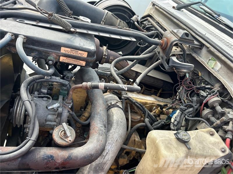 Ford L9000 Vehicule de recuperare