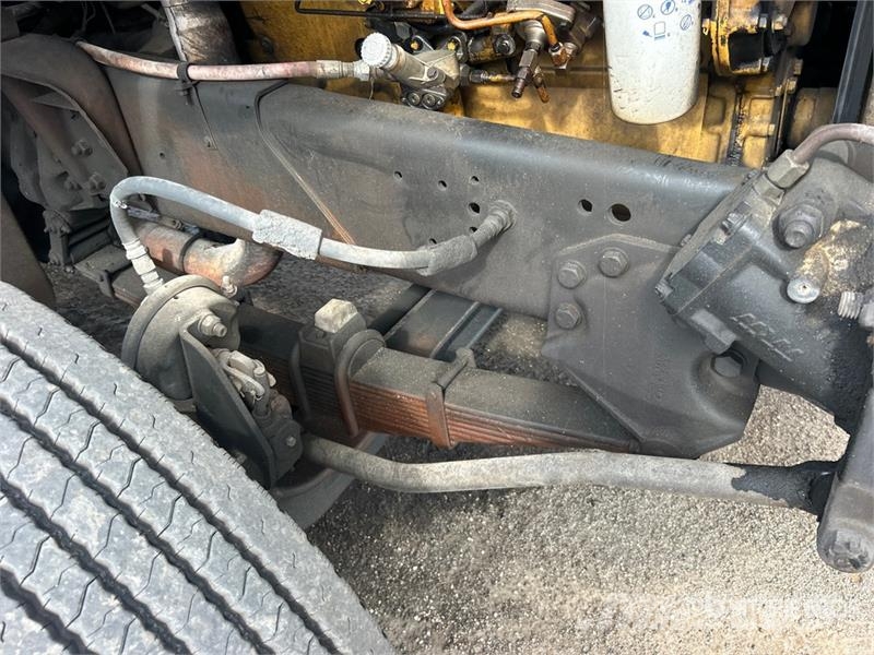 Ford L9000 Vehicule de recuperare