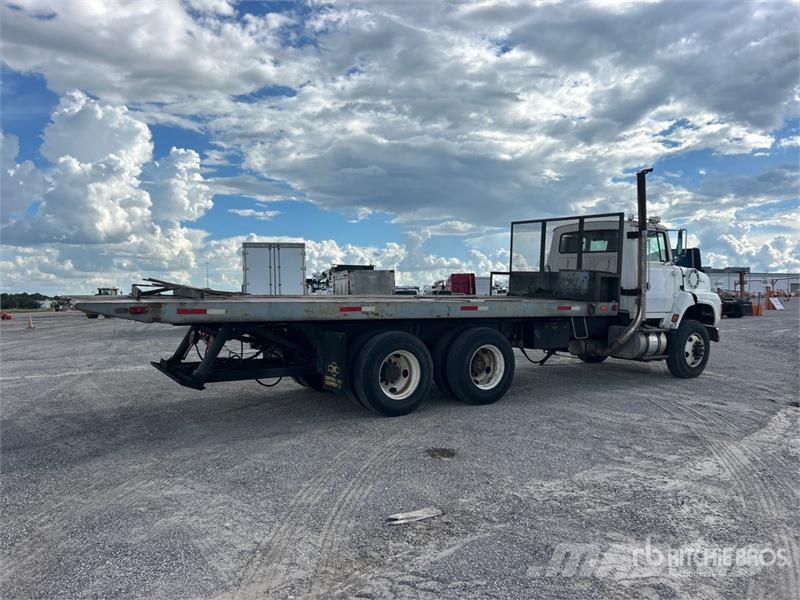 Ford L9000 Vehicule de recuperare