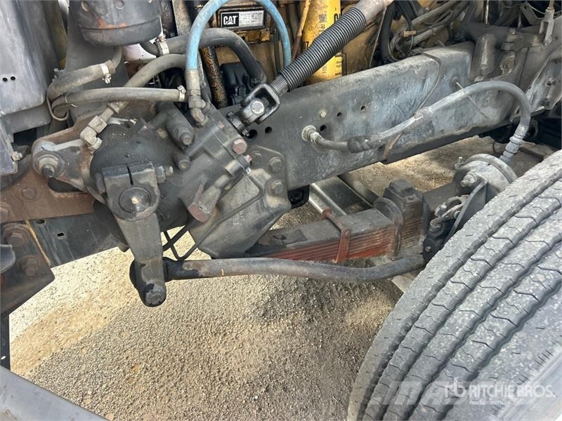 Ford L9000 Vehicule de recuperare
