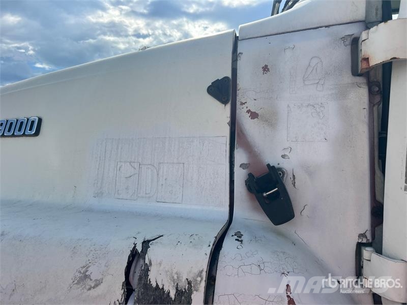 Ford L9000 Vehicule de recuperare