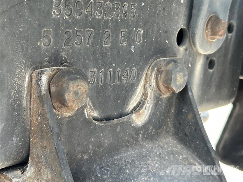 Ford LCF450 Skåpbilar