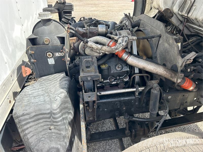 Ford LCF450 Skåpbilar