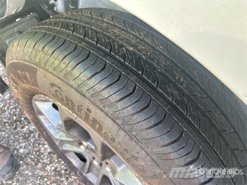 Ford Maverick 其他