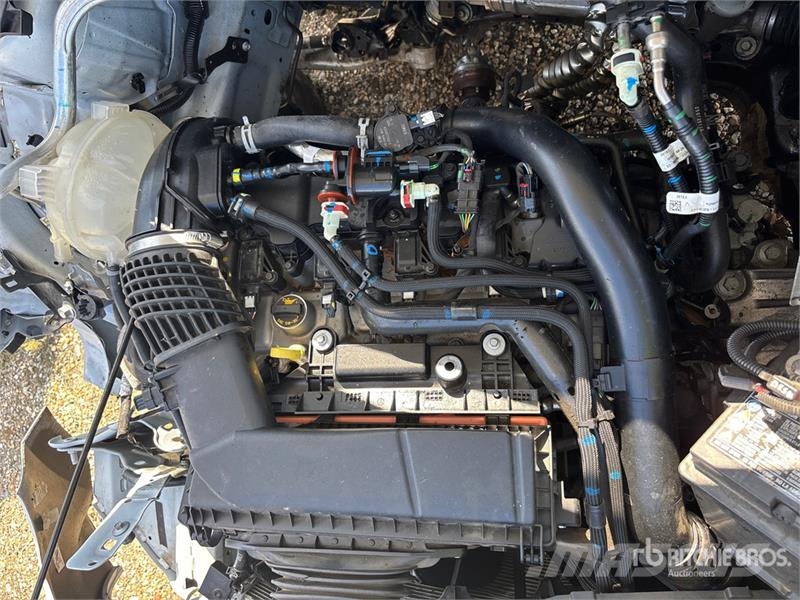 Ford Maverick Otros