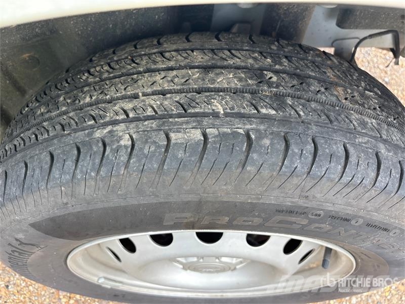 Ford Maverick Drugi