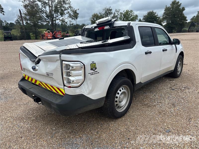 Ford Maverick Egyéb