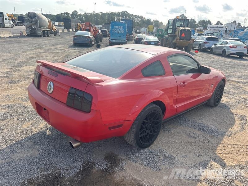 Ford Mustang Automobile Auto's