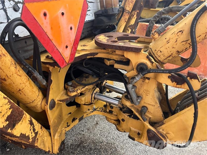Ford New Holland 655E 4x2 Backhoe Loader Retroescavadeiras