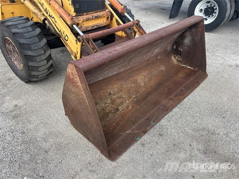 Ford New Holland 655E 4x2 Backhoe Loader Retroescavadeiras