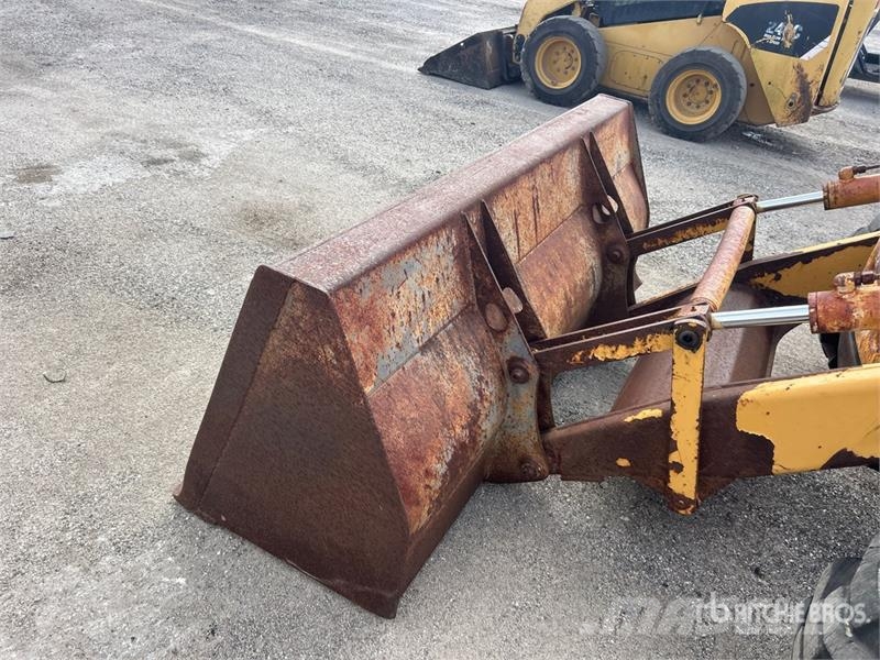 Ford New Holland 655E 4x2 Backhoe Loader Retroescavadeiras