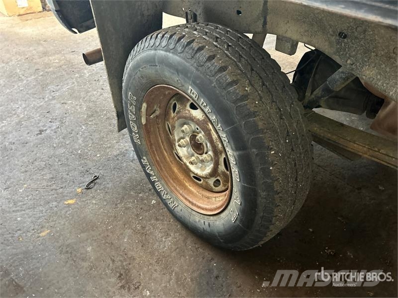 Ford Ranger 4x2 Flatbed Truck Platformos/ Pakrovimas iš šono