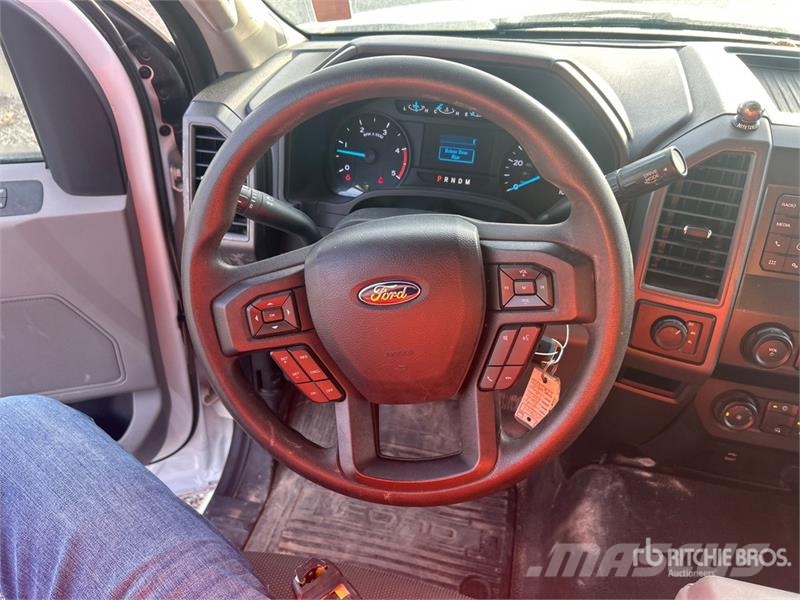 Ford System 3000 on Ford F-550 XL 4x4 Vacuum Tanker Tru Camion aspirateur, Hydrocureur