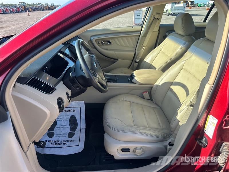 Ford Taurus SEL Automobile Otomobiller