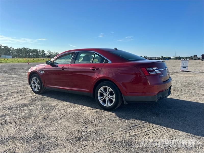 Ford Taurus SEL Automobile Otomobiller