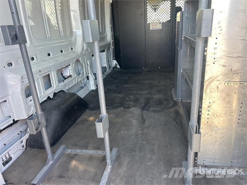 Ford Transit -150 Cargo Van Panel vans
