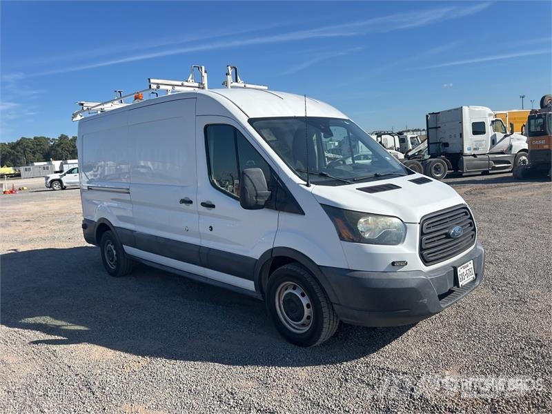 Ford Transit -150 Cargo Van Panel vans