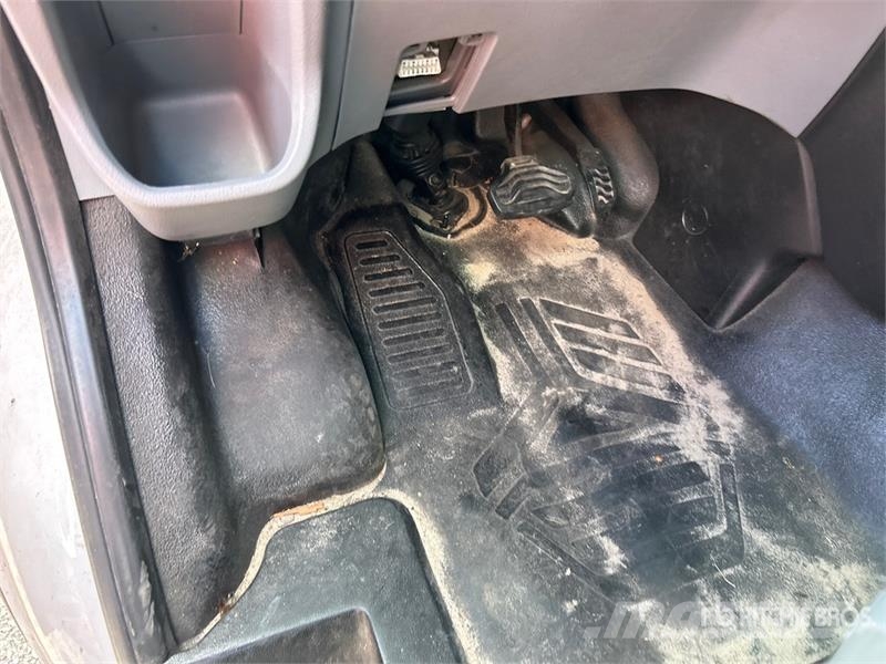 Ford Transit 150 Cargo Van Panel vans