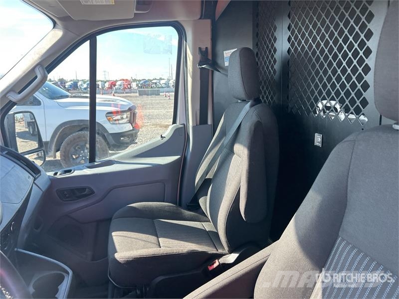 Ford Transit -150 Cargo Van Panel vans