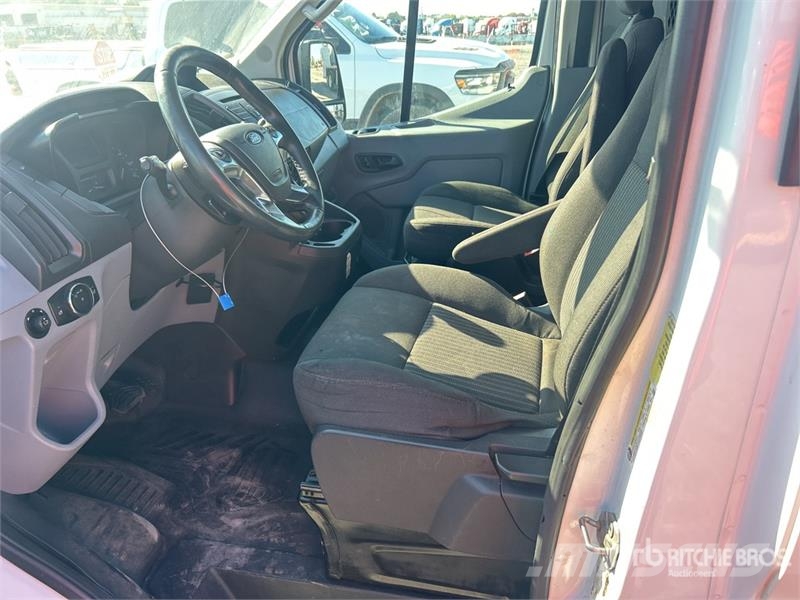 Ford Transit -150 Cargo Van Panel vans