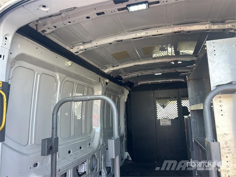 Ford Transit -150 Cargo Van Panel vans