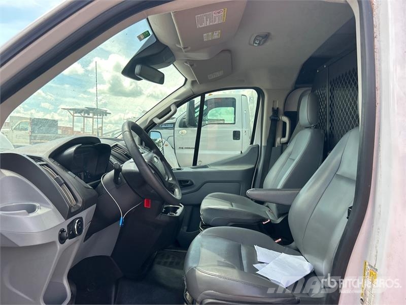 Ford Transit 150 Cargo Van Panel vans