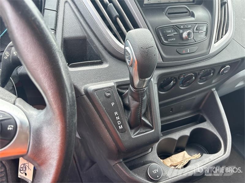 Ford Transit 150 Passenger Van Preču pārvadāšanas furgoni