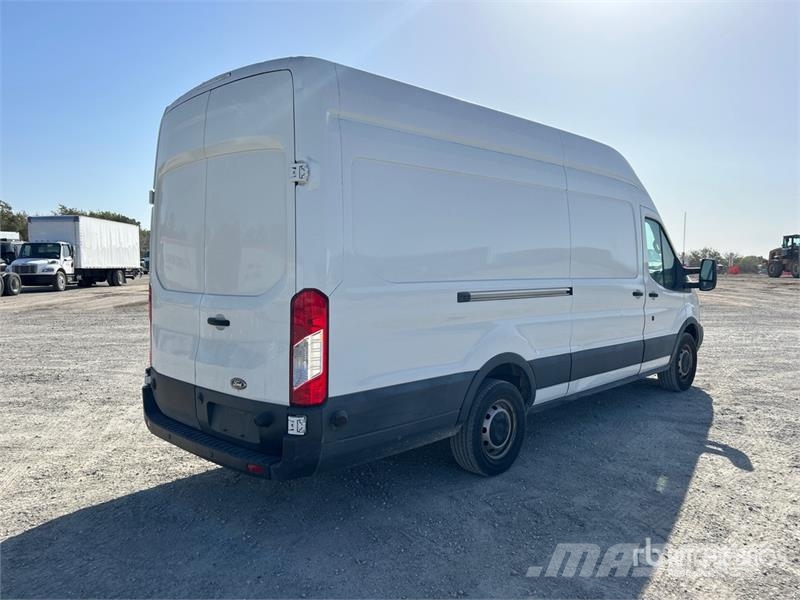 Ford Transit 250 Cargo Van Krovininiai furgonai