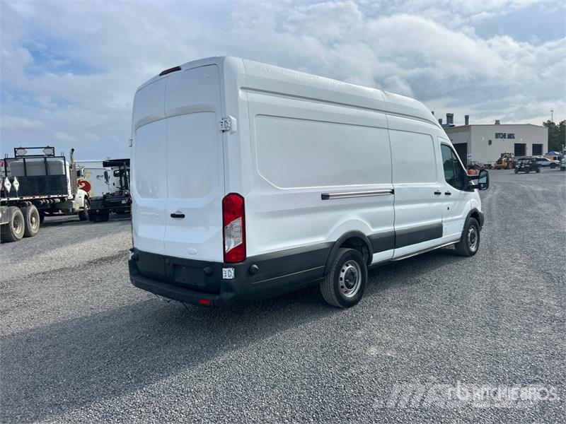 Ford Transit 250 Cargo Van Utilitara