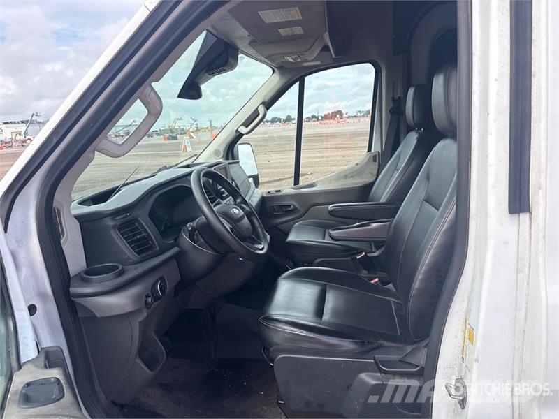 Ford Transit 250 Cargo Van Dostavna vozila / kombiji