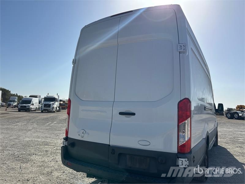 Ford Transit 250 Cargo Van Krovininiai furgonai