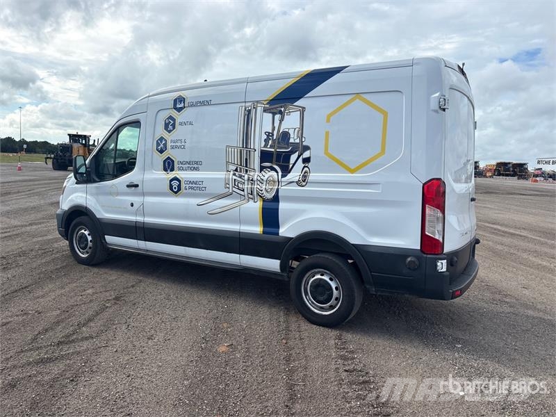Ford Transit 250 Cargo Van Dostavna vozila / kombiji