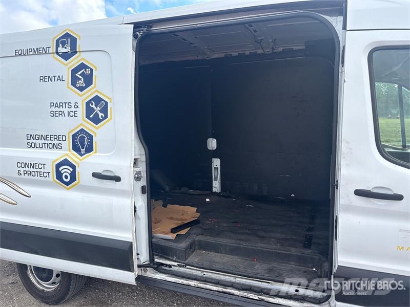 Ford Transit 250 Cargo Van Dostavna vozila / kombiji