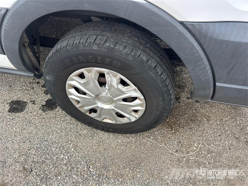 Ford Transit 250 Cargo Van Furgonetas cerradas