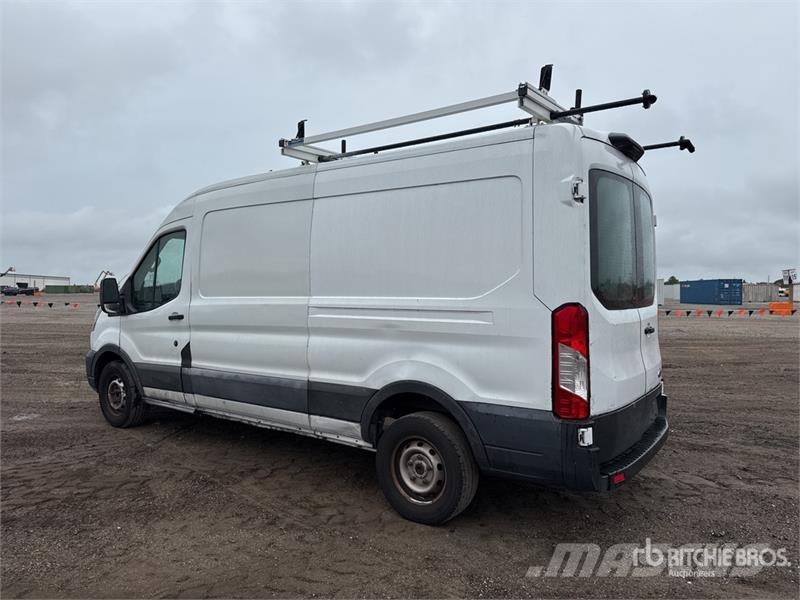 Ford Transit 250 Cargo Van Dostavna vozila / kombiji